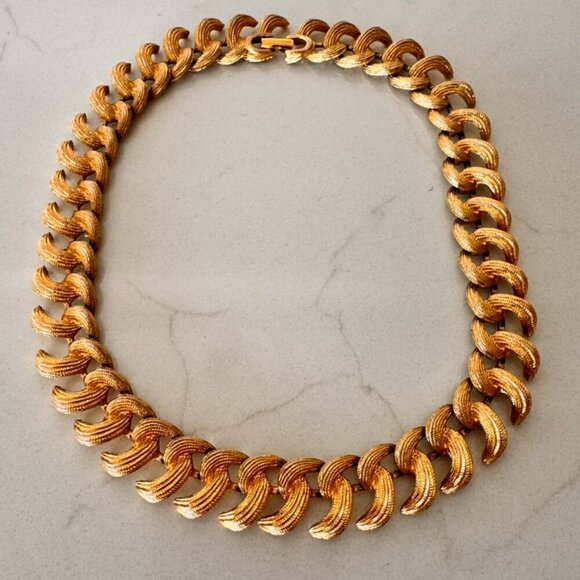 Vintage Monet Gold Plated Statement Choker Necklace - Picture 1 of 4